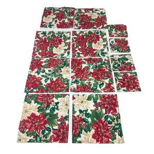 Vtg Set of 12 Fabric Red Green Poinsettia Holly Dinner Napkins 12x12” Washable